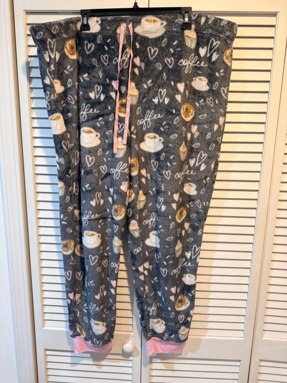 Secret Treasures Plush Fleece Loungewear - Gray & Pink